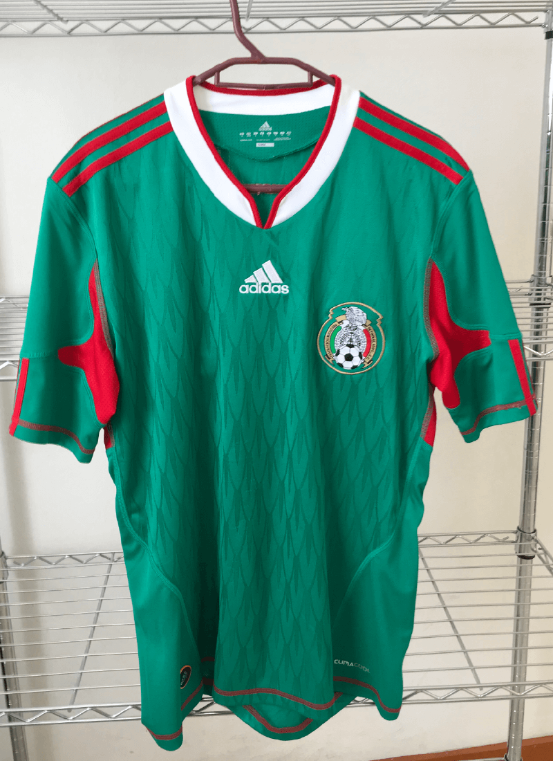 Lengua-Magazine-Bazar-Ropa-Accesorios-y-mas-de-segunda-mano-ropa-usada-playera-futboleras-addidas-seleccion-mexicana-original-camiseta-seleccion-mexico