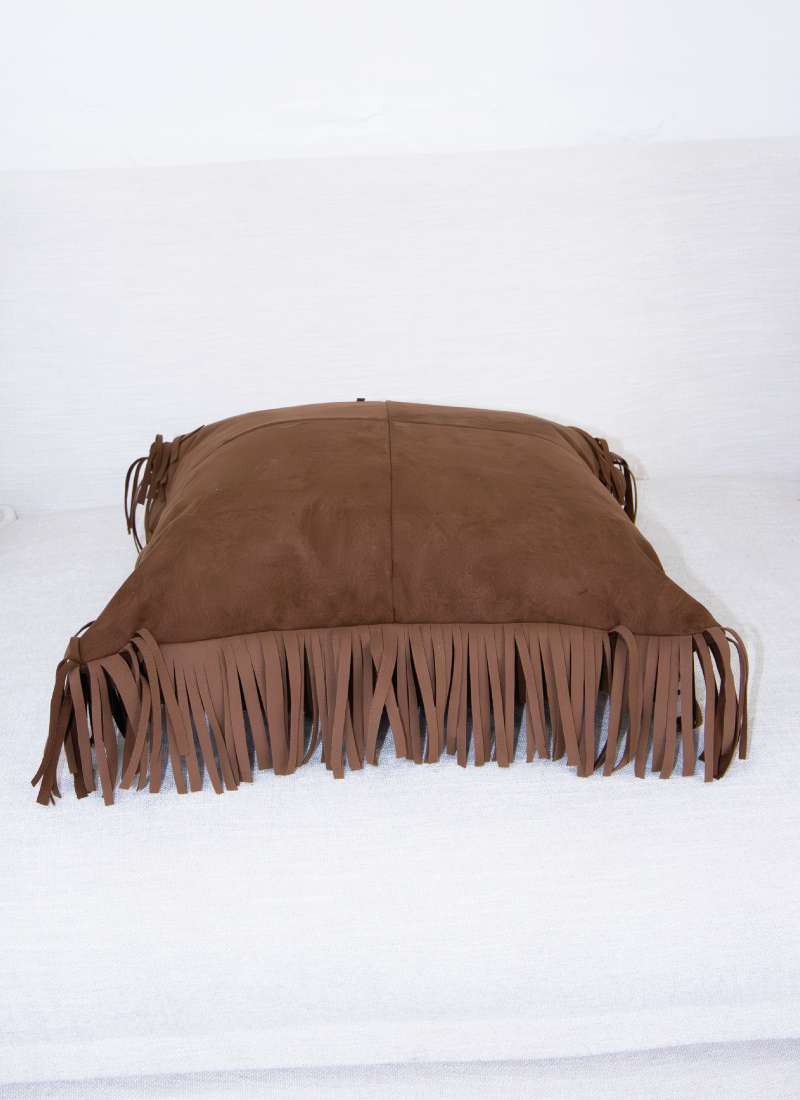 cojines-decorativo-cojines-decorativos-mclr-tienda-en-linea-de-cojineria-mclr-decoracion-para-el-hogar-cojin-peludo-pelo-suave-blanco-con-sintetico-color-madera-chocolate