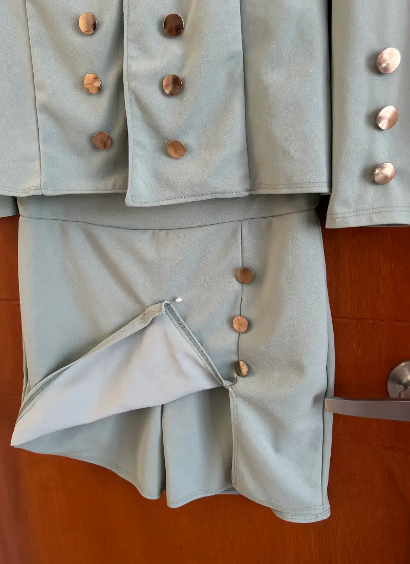 Conjunto blazer y falda short verde menta para mujer