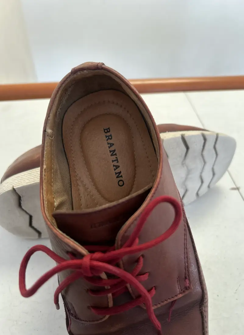 Zapatos de piel Brantano color vino deslavado hombre talla 5