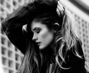 Tatsiana Nikolaevna-Lengua-Magazine-05