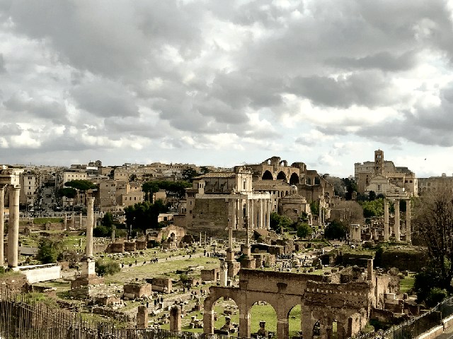 Lengua Magazine las Plazas Más Bellas de Roma- guía de viaje roma #LenguaMagazine