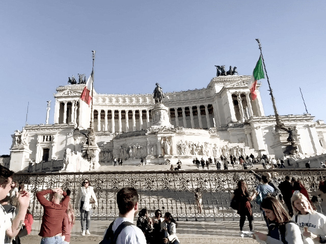 Lengua Magazine las Plazas Más Bellas de Roma- guía de viaje roma #LenguaMagazine