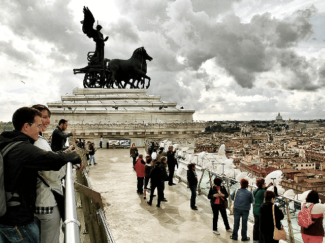Lengua Magazine las Plazas Más Bellas de Roma- guía de viaje roma #LenguaMagazine