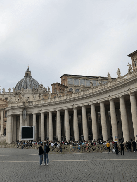 Lengua Magazine las Plazas Más Bellas de Roma- guía de viaje roma