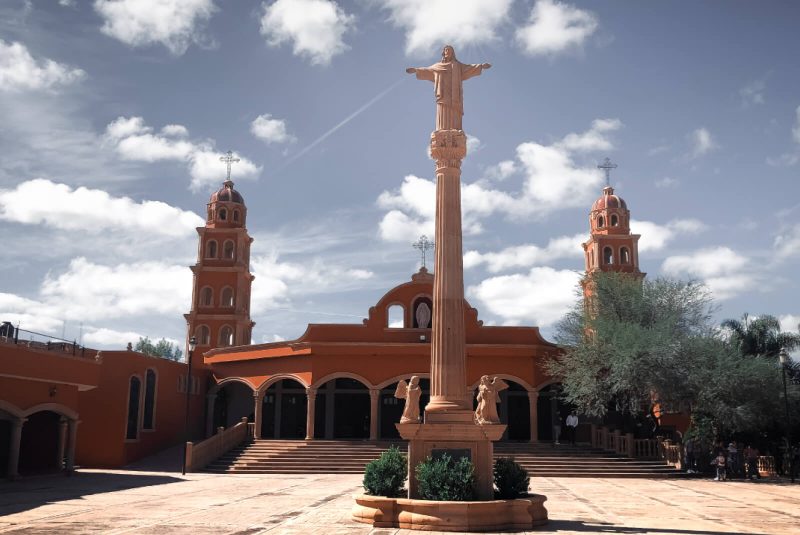 lengua-magazine-El-Santuario-de-San-Pedro-Esqueda-templos-en-jalisco- #LenguaMagazine