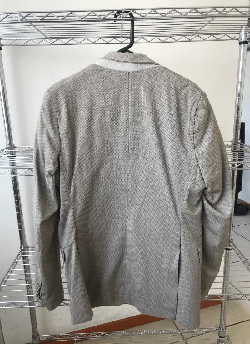 Lengua-Magazine-Bazar-Ropa-Accesorios-y-mas-de-segunda-mano-ropa-usada-saco-blazer-hombre-marca-zara-color-hueso-01 Lengua-Magazine-Bazar-Ropa-Accesorios-y-mas-de-segunda-mano-ropa-usada-saco-blazer-hombre-marca-zara-color-hueso