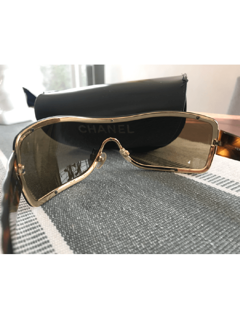 Lengua-Magazine-Bazar-de-segunda-mano-lentes-usados-lentes-de-segunda-mano-originales-marca-chanel-para-mujer-lentes-de-sol-chanel-6 Lengua-Magazine-Bazar-de-segunda-mano-lentes-usados-lentes-de-segunda-mano-originales-marca-chanel-para-mujer-lentes-de-sol-chanel