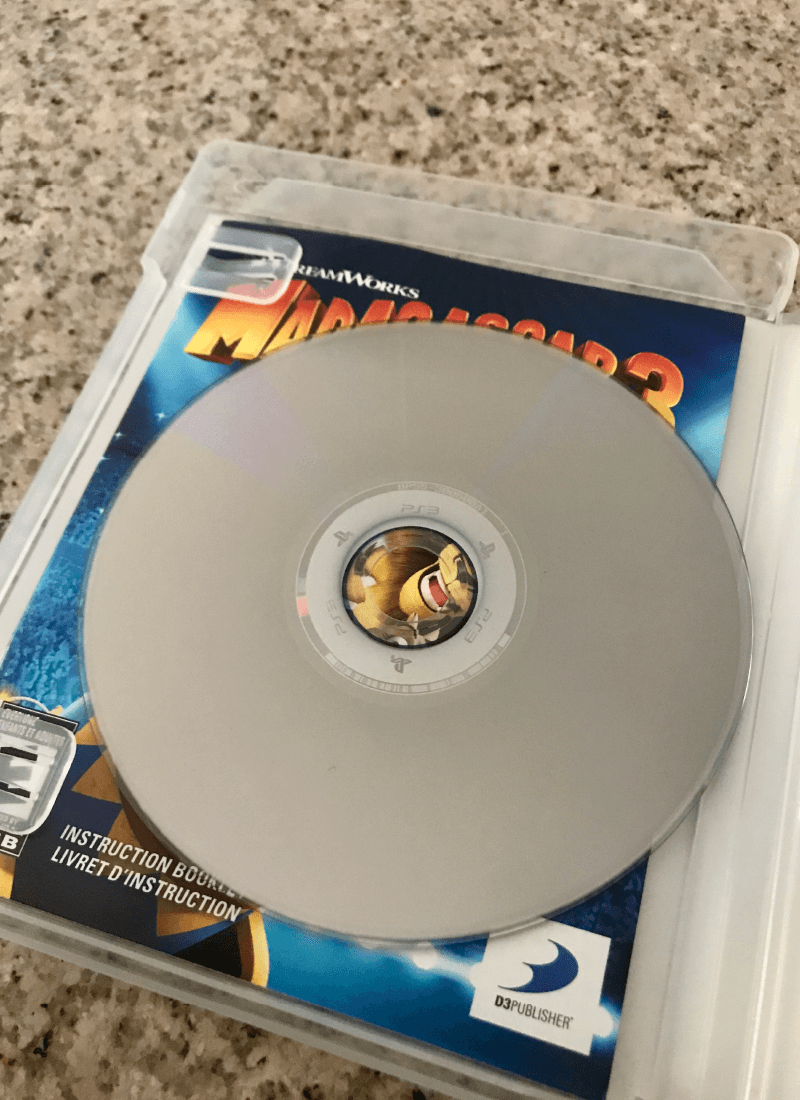 Lengua-Magazine-bazar-de-segunda-mano-videojuego-ps3-madagascar-33