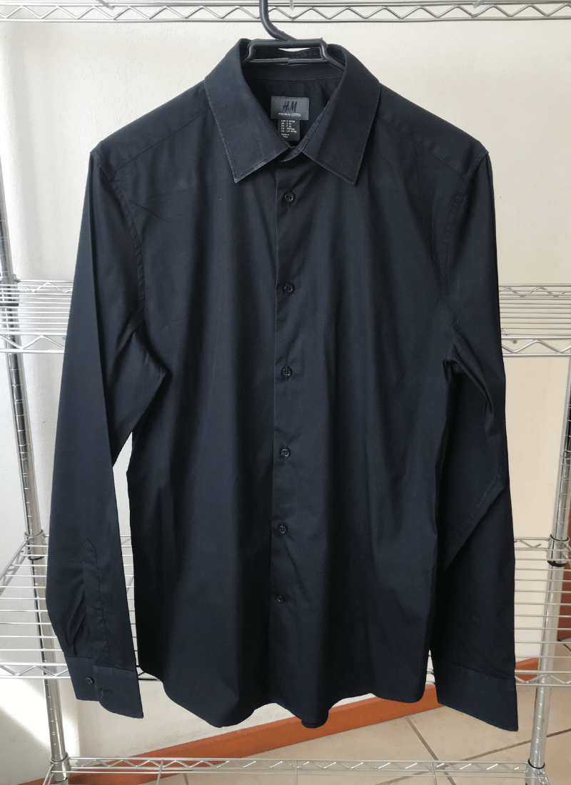 Lengua-magazine-bazar-de-ropa-de-segunda-mano-camisa-de-manga-larga-marca-hm-man-color-negro