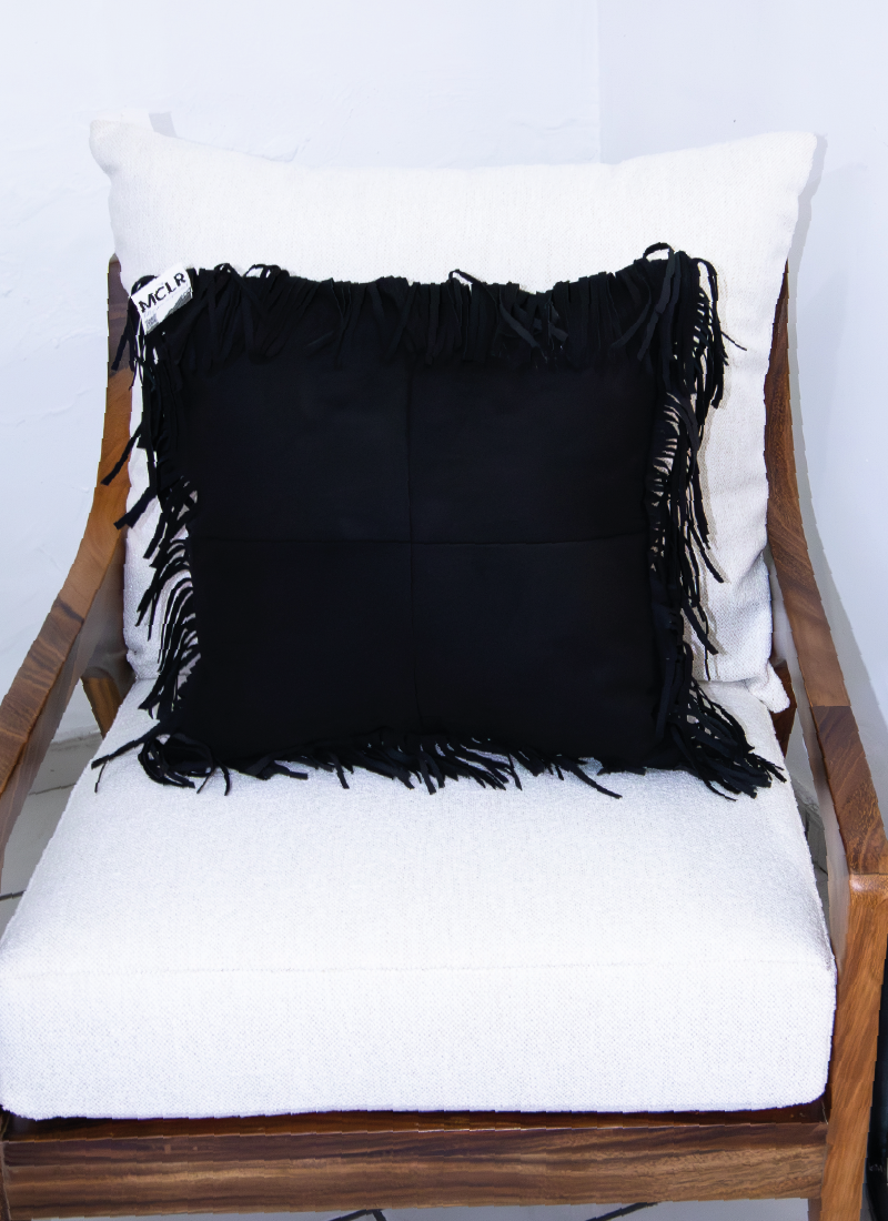 cojines-decorativo-cojines-decorativos-mclr-tienda-en-linea-de-cojineria-mclr-decoracion-para-el-hogar-cojin-flecos-negro-cojin-flecos-cojin-barbas-cojin-texano-1 cojines-decorativo-cojines-decorativos-mclr-tienda-en-linea-de-cojineria-mclr-decoracion-para-el-hogar-cojin-flecos-negro-cojin-flecos-cojin-barbas-cojin-texano