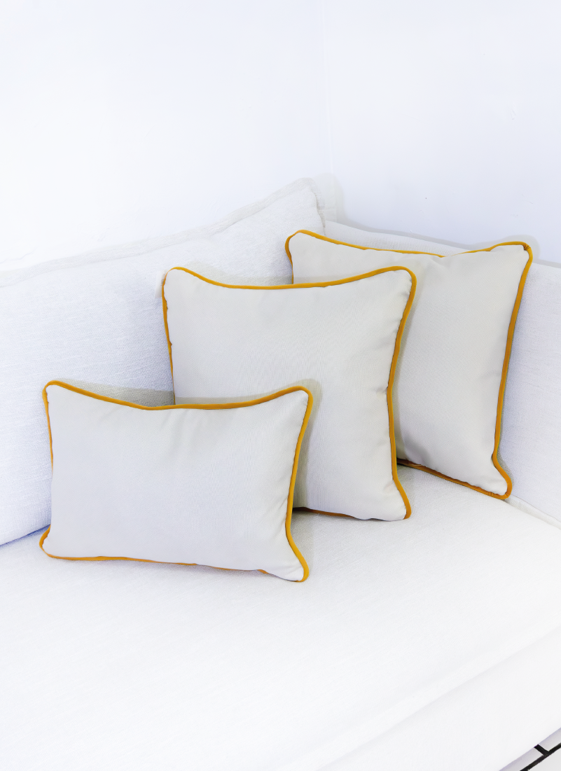 cojines-decorativos-mclr-tienda-en-linea-de-cojineria-mclr-decoracion-para-el-hogar-cojin-minimalista-cojin-riñonera-decorativa-color-amarillo
