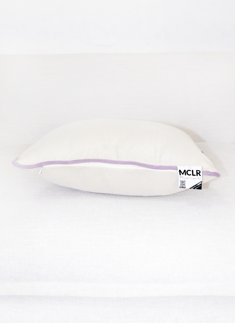 cojines-decorativos-mclr-tienda-en-linea-de-cojineria-mclr-decoracion-para-el-hogar-cojin-minimalista-cojin-riñonera-decorativa-color-morado-cojines-mclr