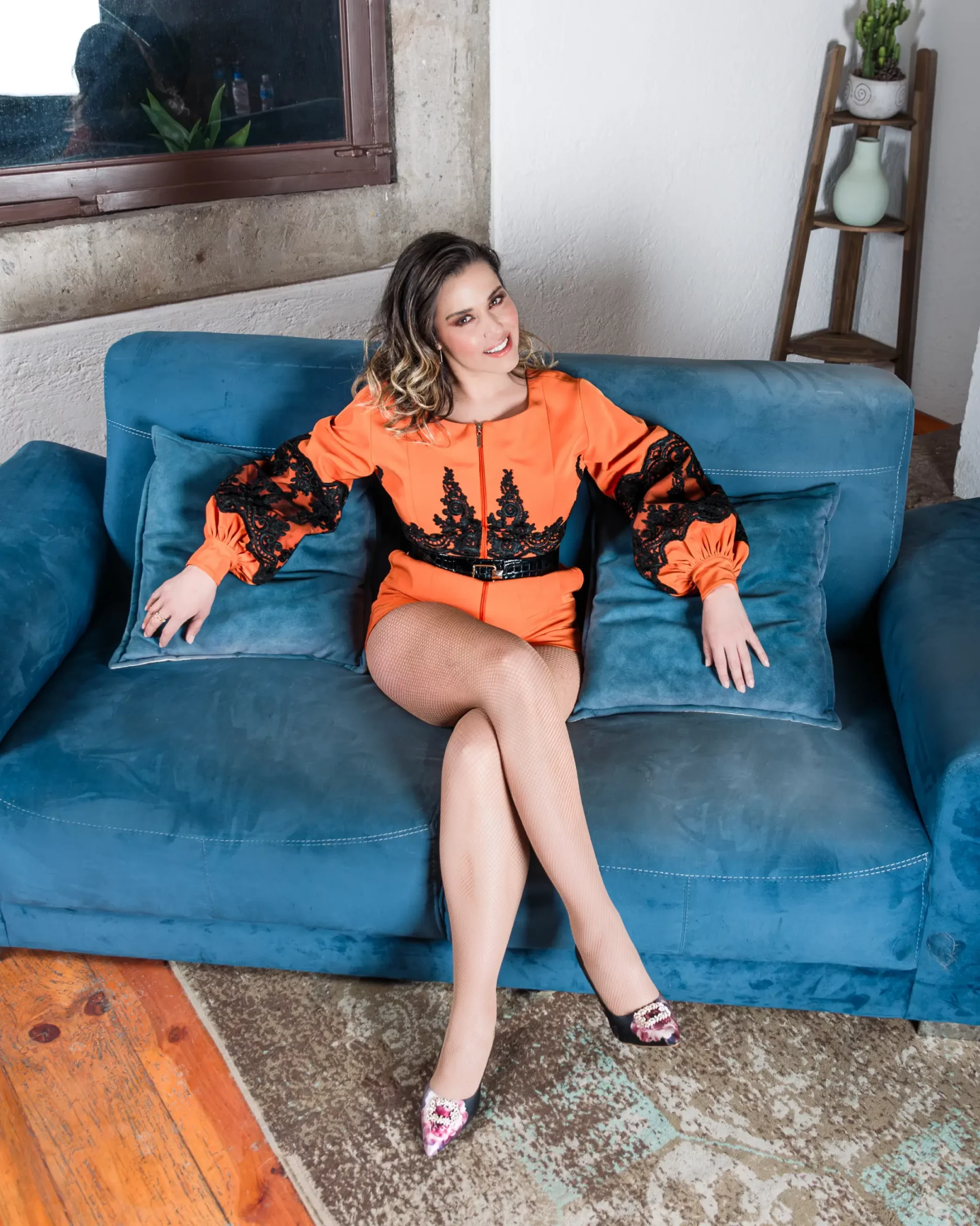 Lengua-Magazine-Ft-Yulianna-Peniche-La-Maldita-Lisiada-En-Exclusiva-Charla-Inspiracion-Celebridades-Mexicanas