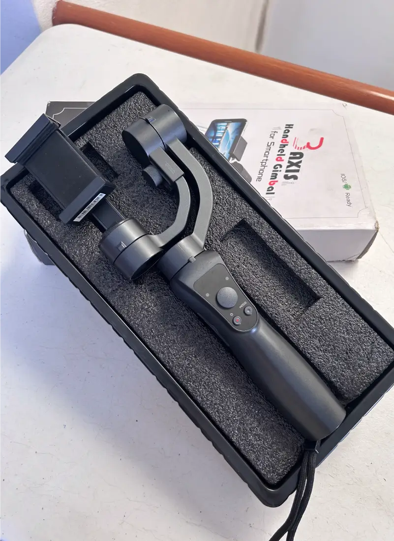 lengua-magazine-bazar-estabilizador-gimbal-3-ejes-para-celular-android-iphone-3-axis