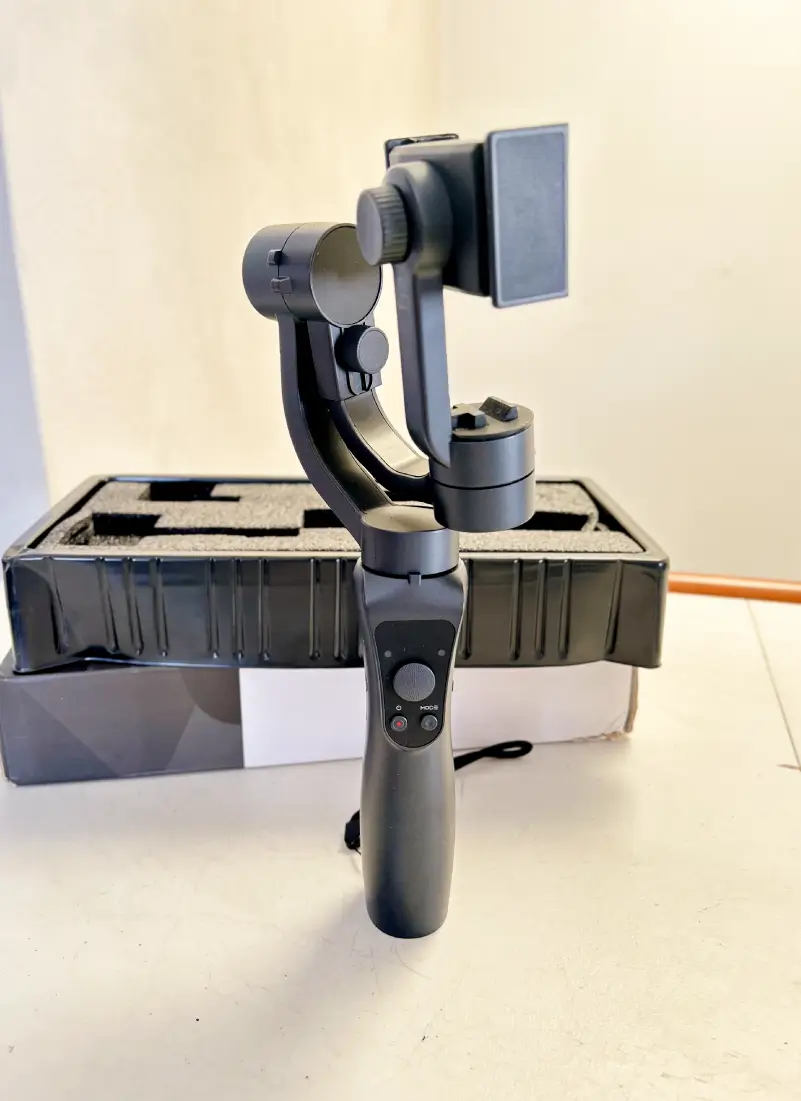 lengua-magazine-bazar-estabilizador-gimbal-3-ejes-para-celular-android-iphone-3-axis