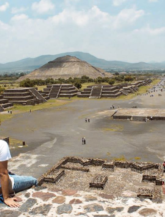 La zona arqueológica y las pirámides de teotihuacan- Lengua Magazine-